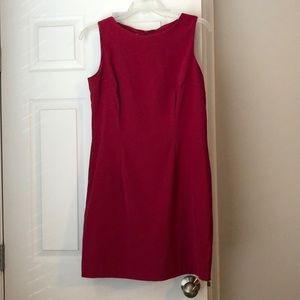 Sleeveless dress
